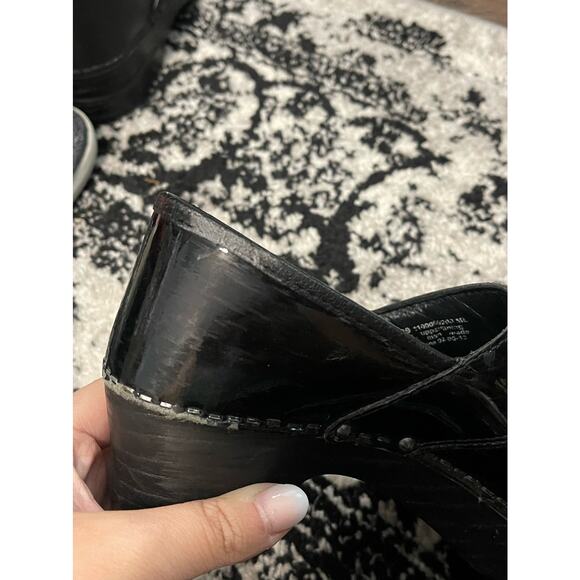 Dansko Patent Leather Clogs Women's Sz 39 - Picture 9 of 11